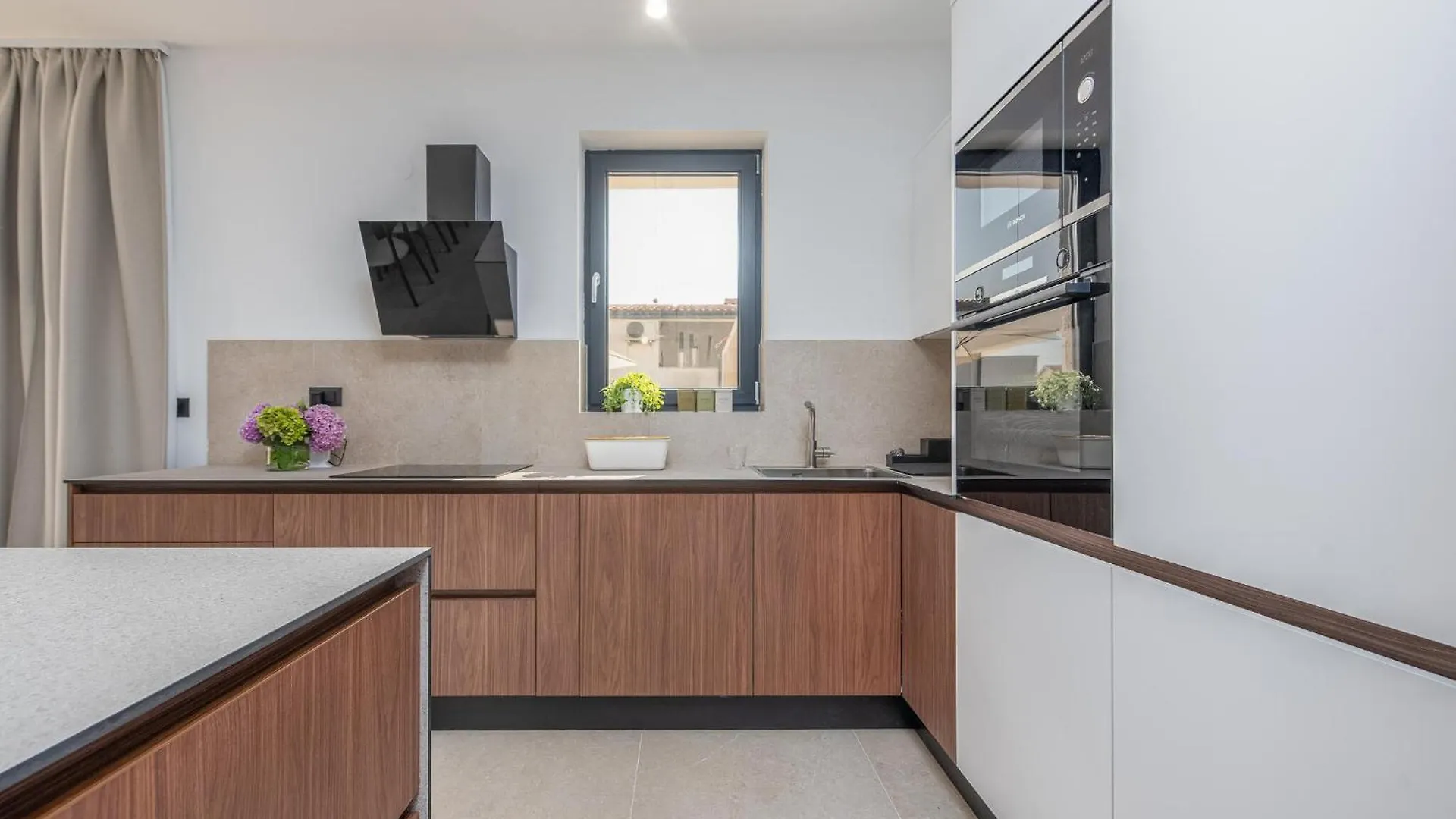 Holiday home Lovely Home In Mandre With Kitchen